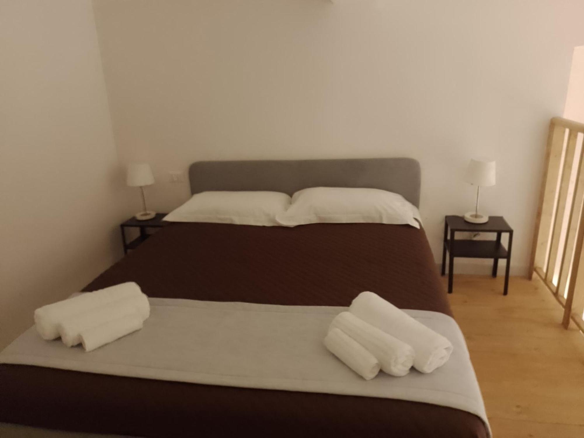 Hotel La Casa Di Fofo' Neapel Zimmer foto